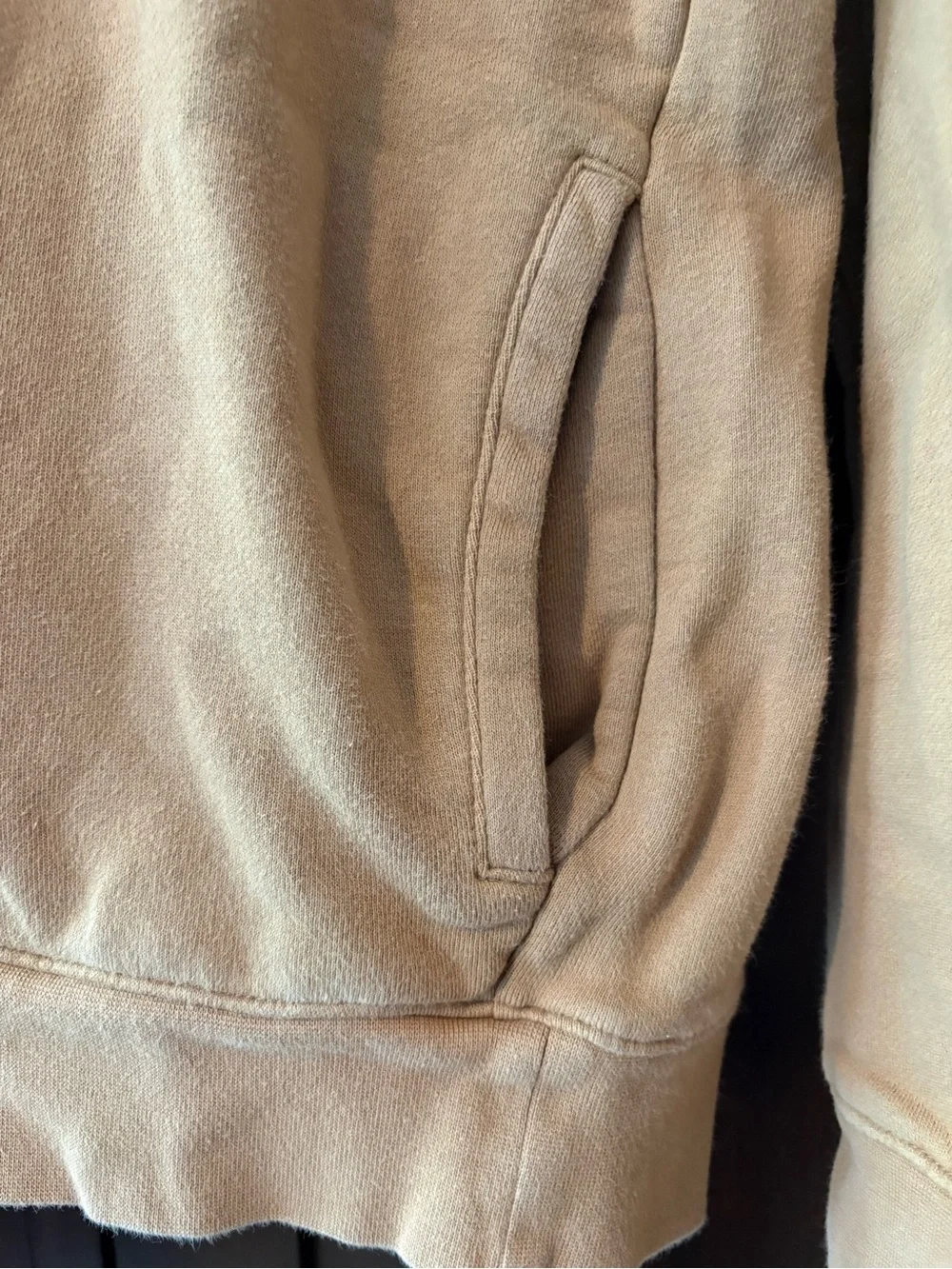 Banana Republic simple tan